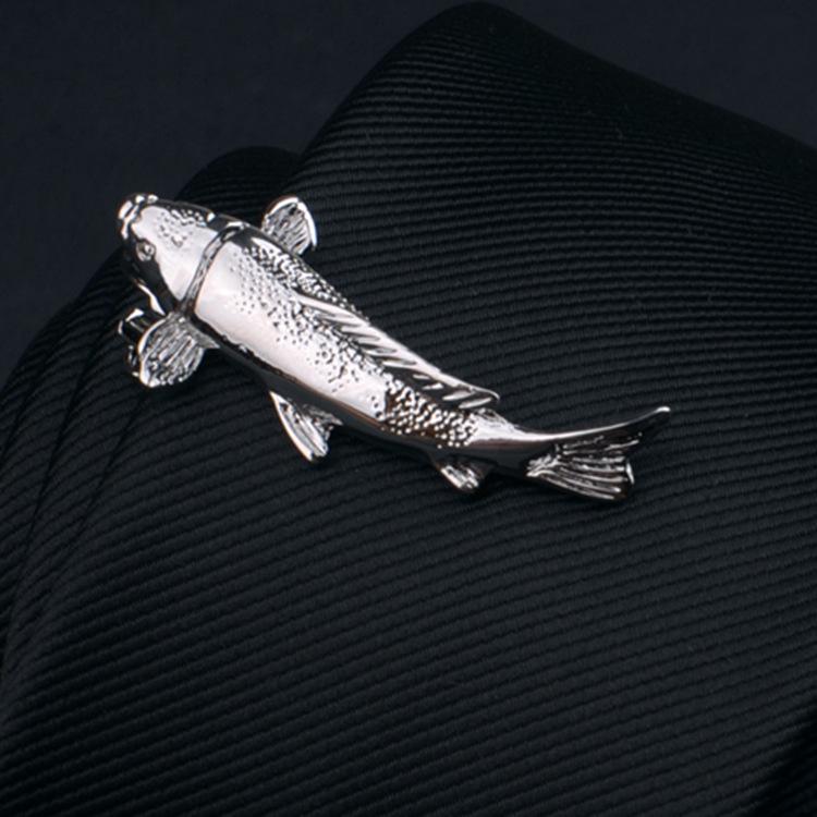 Męski srebrny klips do krawata: Elegancki dodatek biznesowy