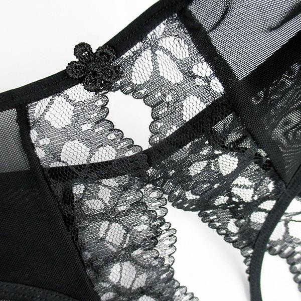 Moteriški Seksualūs Nėrinių Stringai su Atvira Tarpkojo sritimi - Permatomas Tinklelis, Žemo Liemens Kelnaitės