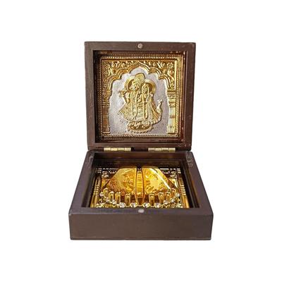 Vergoldetes Radhekrishna-Foto für Pooja-Box - Premium Taschen-Tempel mit Charan Paduka| Einzigartiges Geschenk für Zuhause, Büro