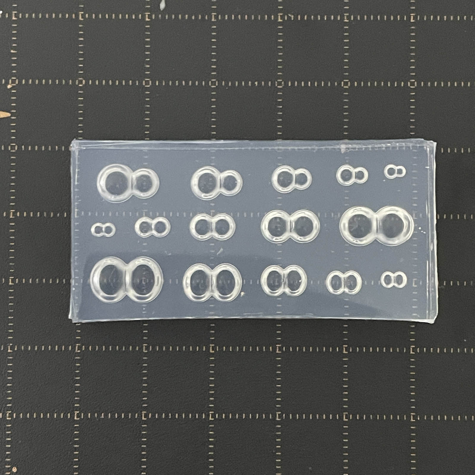 Озорная форма для глаз куклы — фото 6