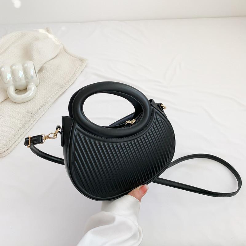 Fashionable Mid-size Round Shoulder Bag For Women In Street Style With Stylish Stitching