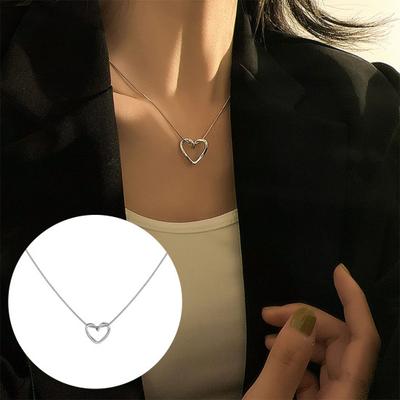 Women Choker Necklace Hollow Heart Pendant Short Necklace Adjustable Extended Chain Necklace Jewelry Accessories