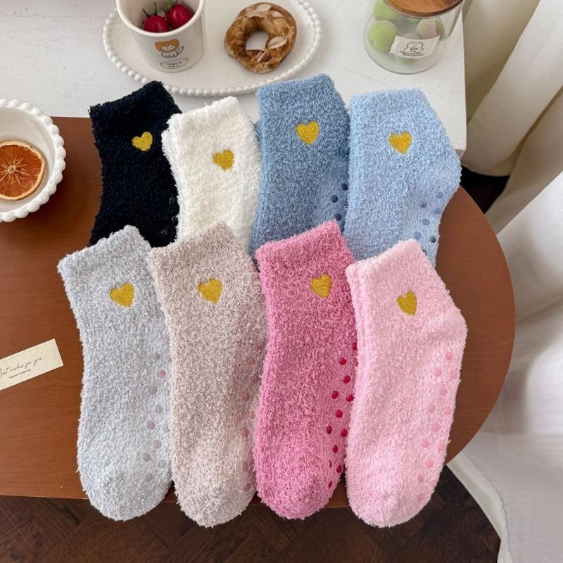 Love embroidered coral fleece short socks autumn and winter thickened warm women's socks solid color dispensing non-slip sleep socks