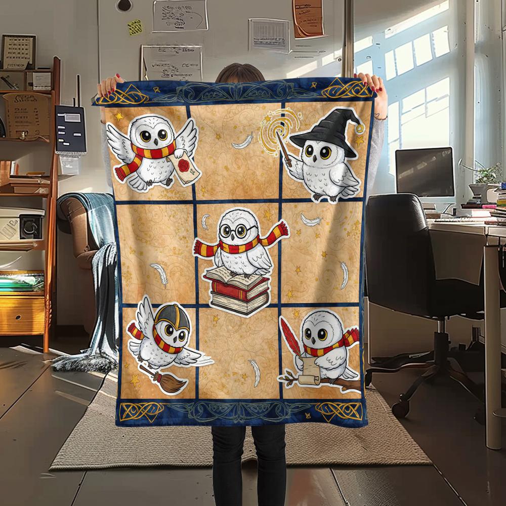1Pc Cartoon Print Flannel Blanket, High Quality Comfortable for All Seasons, Home Decor, Warmth and Comfort, Perfect for Christmas Birthday Gift