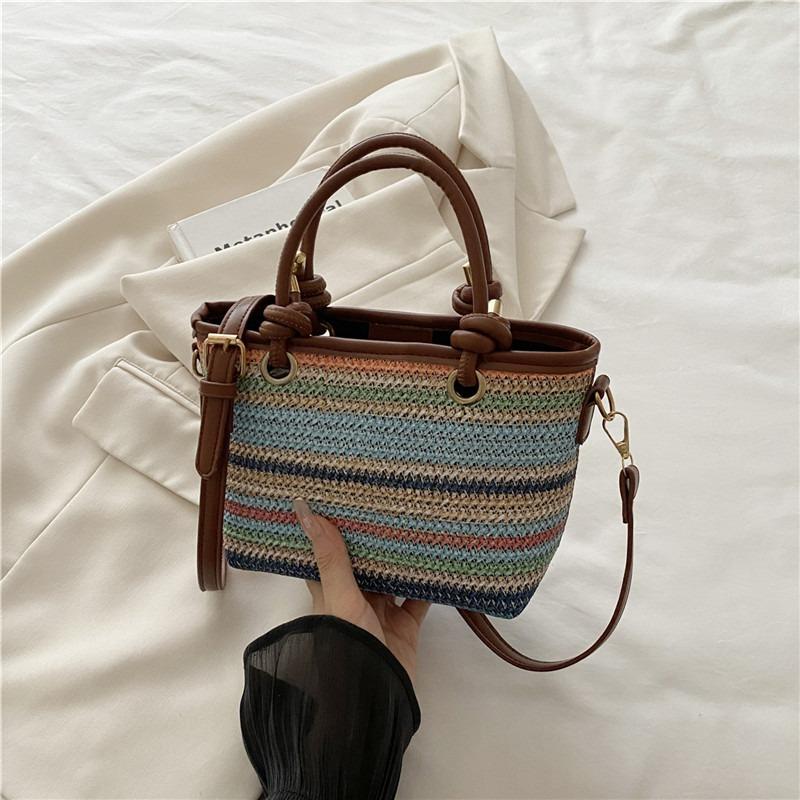 

Today s straw-woven bucket bag women s summer new high-end niche casual versatile shoulder messenger bag коричневый
