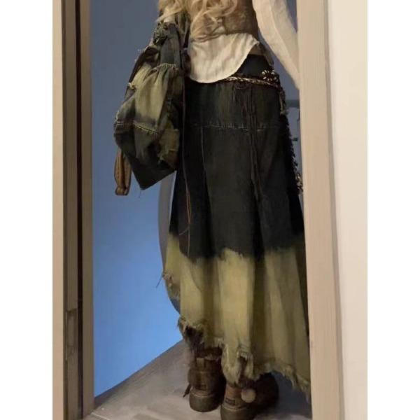 Midirock aus gewaschenem Denim im amerikanischen Stil in Übergröße im Vintage-Stil mit ausgefranstem Saum, drapierte, lockere Passform für Damen