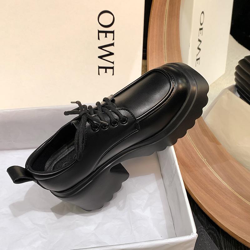 

Туфли на плоской подошве из натуральной кожи Yuexinwang для женщин Huizhou, виноградная мать, тот же стиль, квадратная головка, маленькие кожаные туфли со шнуровкой спереди, в студенческом стиле, одинарные 34 чёрный