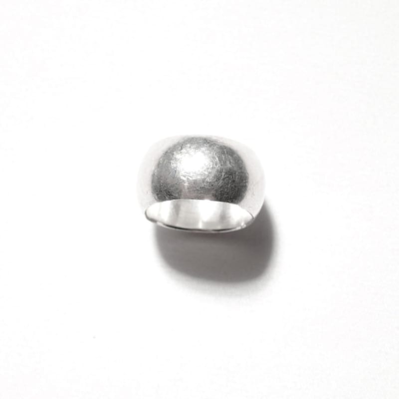 FurFur A PLUMP SIMPLE RING