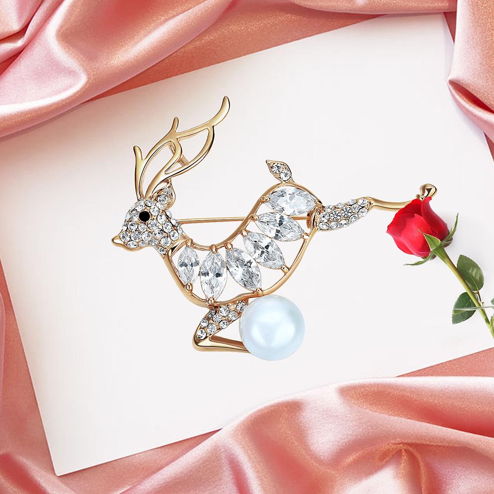 Women Girls Fashion Jewellery Refined Brooches Elk Modelling Rhinestone Trim Dress Hat Breastpin for Xmas Gift