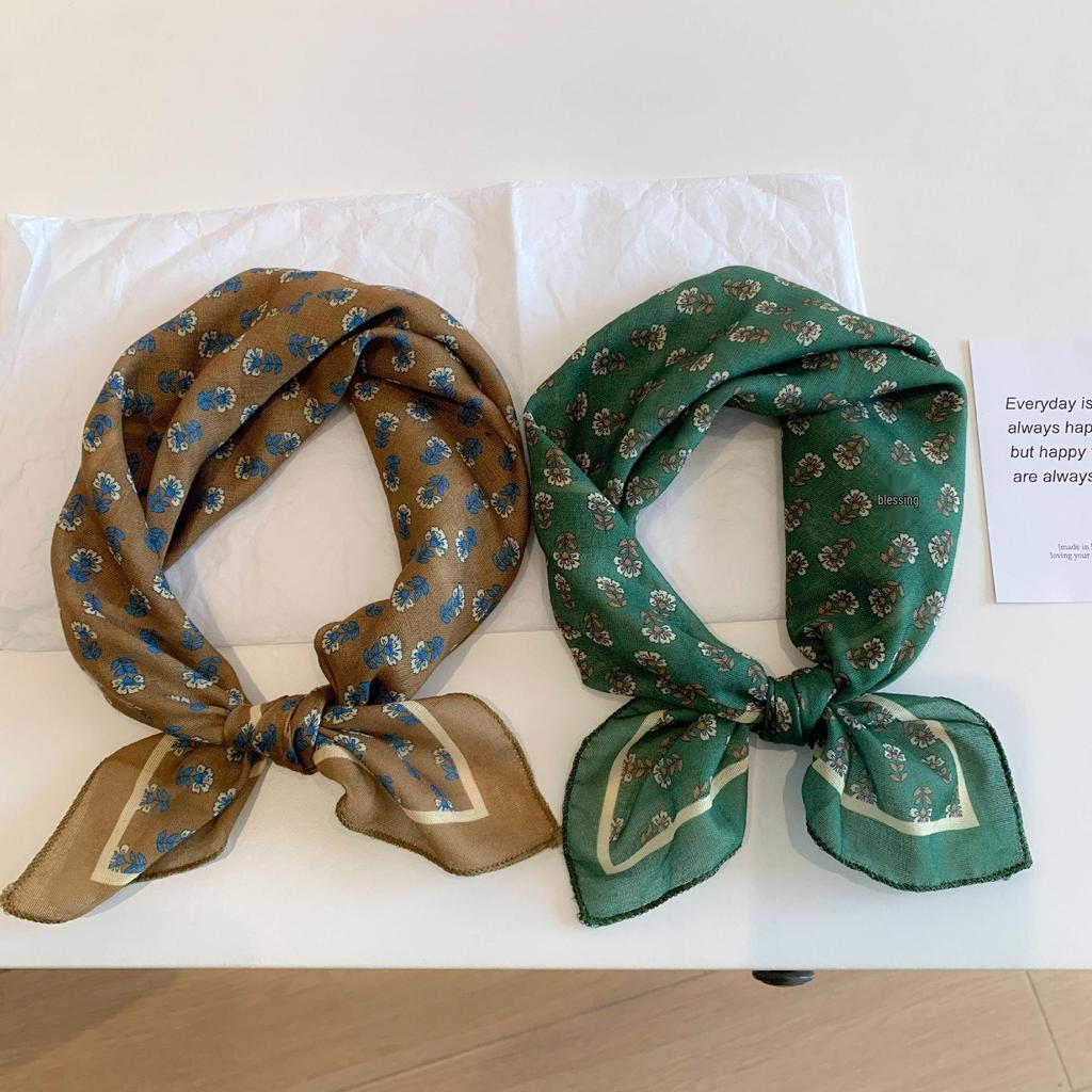 Retro Black Rose Cotton Silk Square Scarf for Women - Lightweight Summer Layering Neck Scarf