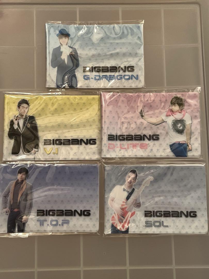 

[USED] BIGBANG card case