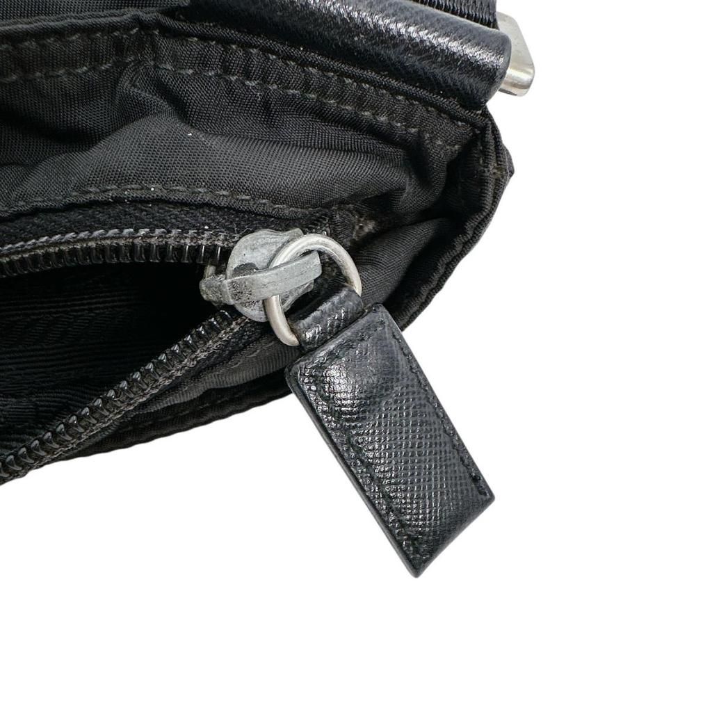PRADA lightweight Diagonally hung Shoulder Bag Nylon black Women Used