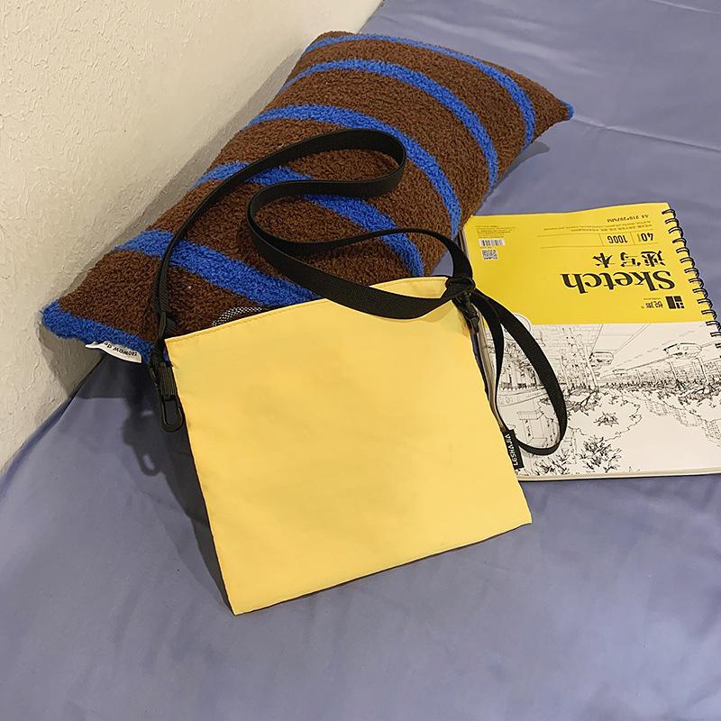 Lightweight Outdoor Messenger Bag Men's and Women's Versatile Leisure Travel Storage Bag Envelope Shoulder Bag Portable Handbag