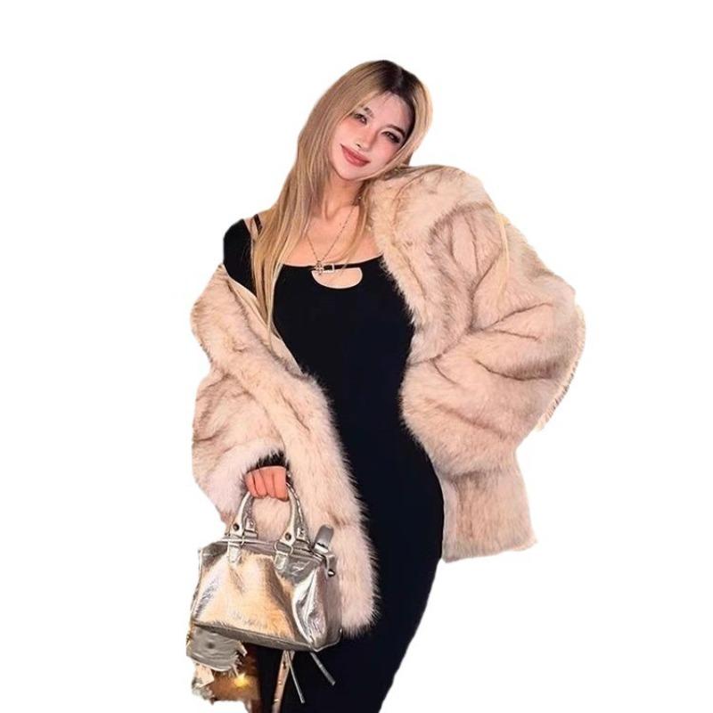 Fur jacket women's autumn and winter thickened warm medium and long imitation fox fur jacket lapel fur
