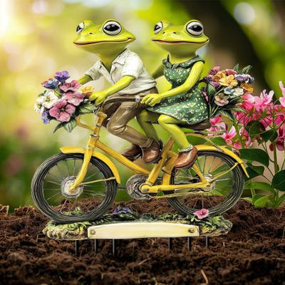 Frog Couple Garden Stake 2D Acrylic Flat Frogs Decoration Waterproof Animal Stake for Flower Pot Planter Window Box