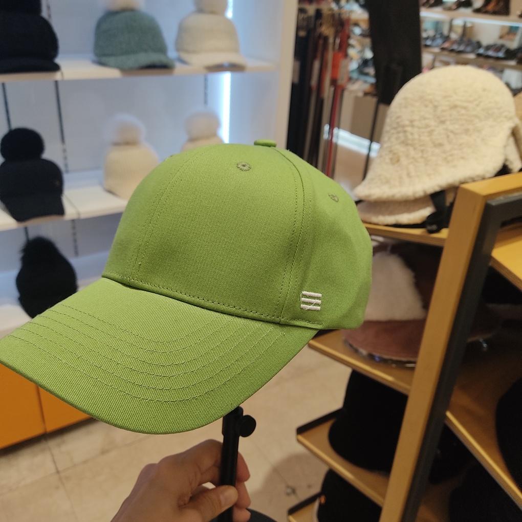 capten (Authentic) Black Reclusive Plain Baseball Cap BKD2UCC027