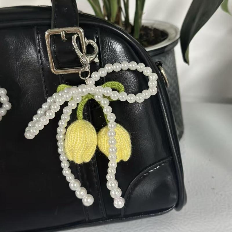 Svěží Sladký Pletený Tulipán Korálkový Mašličkový Přívěsek na Klíče Y2K Sladký Mašličkový Kroužek na Klíče Přívěsek Držák na Klíče od Auta Dekorace na Zavěšení na Tašku Dárky