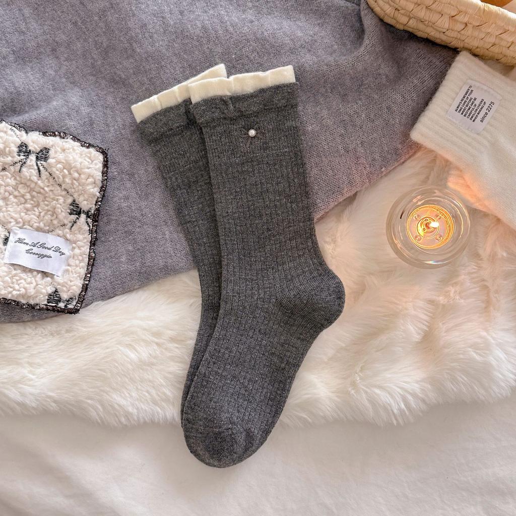 Cashmere Socks Women'S Korean Double Luo Mouth Contrasting Color Medium Tube Socks Pearl With Bow Embroidery Stacking Socks