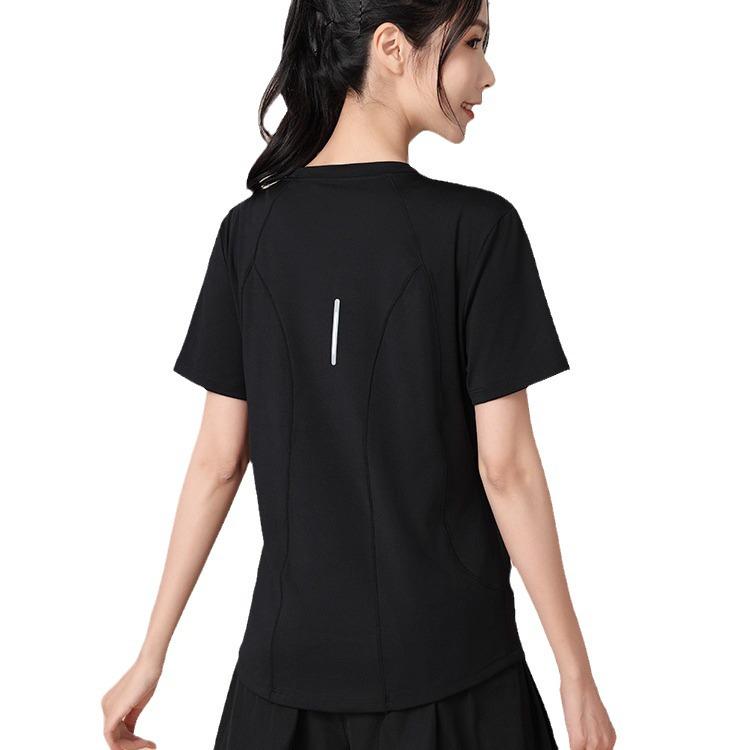 Plus Size Women's Quick-Dry Short Sleeve Sports Top for Yoga & Running
