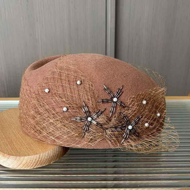 

Легкая роскошь, тяжелая промышленность, ретро стиль, цилиндр, женская зимняя шерстяная шляпа стюардессы, элегантный берет со стразами и сеткой average size верблюд