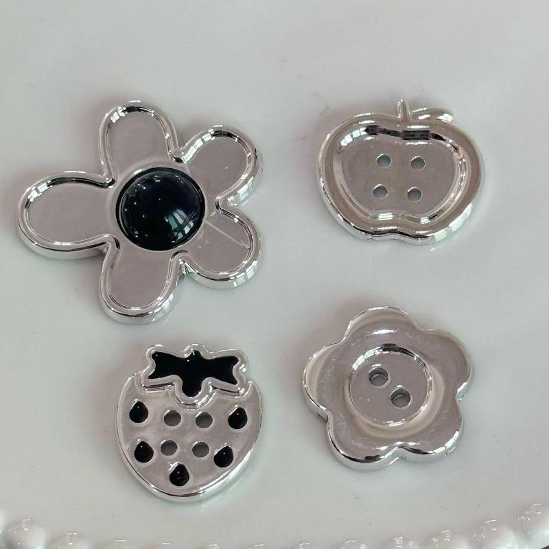 10pcs Metallic Flower Strawberry Fruit Buttons for DIY Crafts Phone Case Sewing Dress Sweater Skirt Decoration Accessories