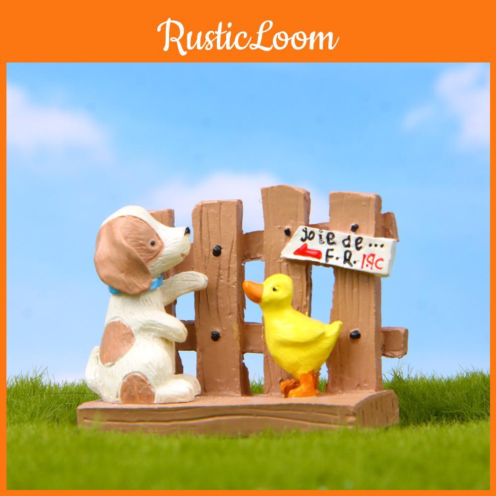Cute Cartoon Fence Duck Dog Mini Model Ornament For Home And Garden Decoration