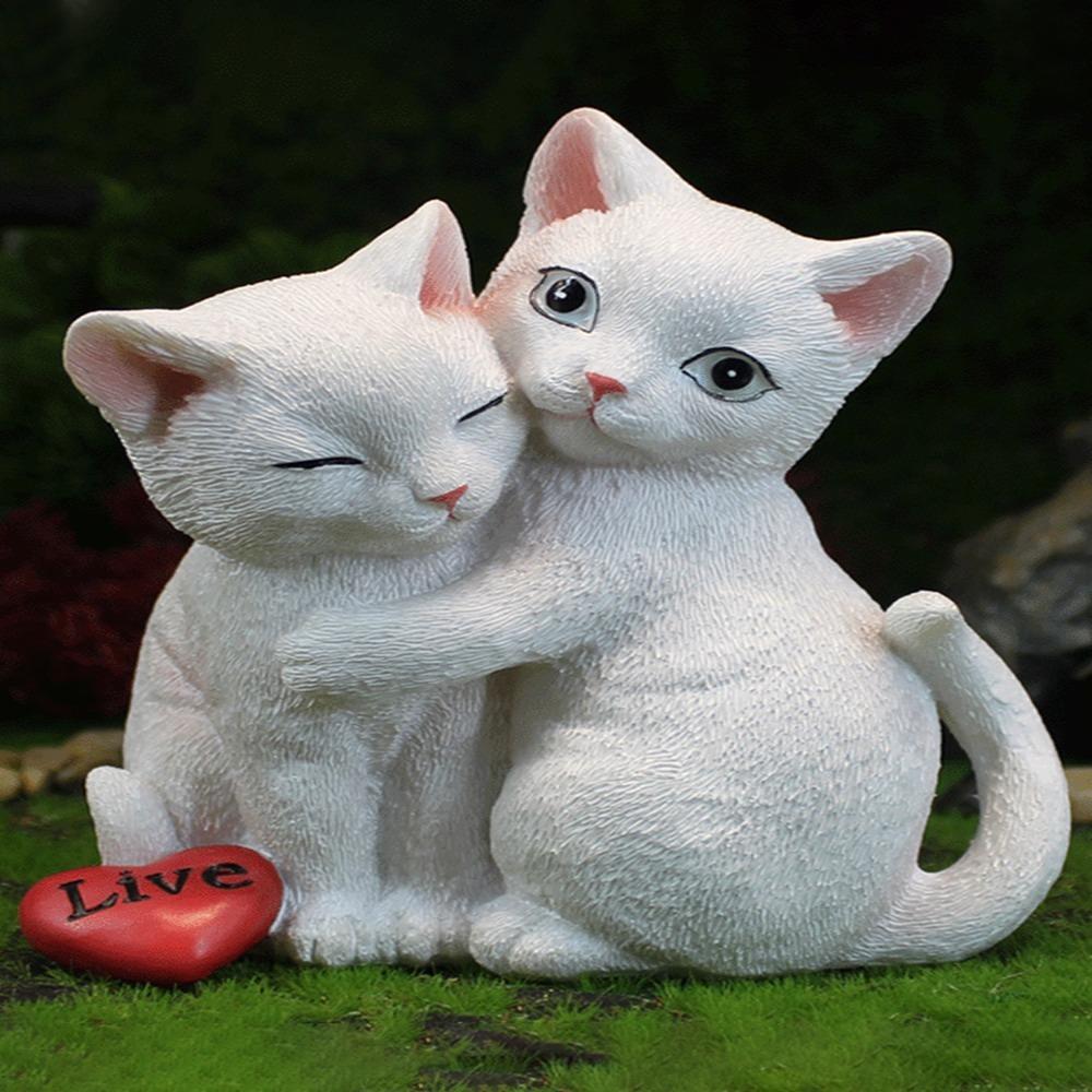 White Resin Cat Figurine for Garden and Shelf  Entryway Shelf Decorative Piece
