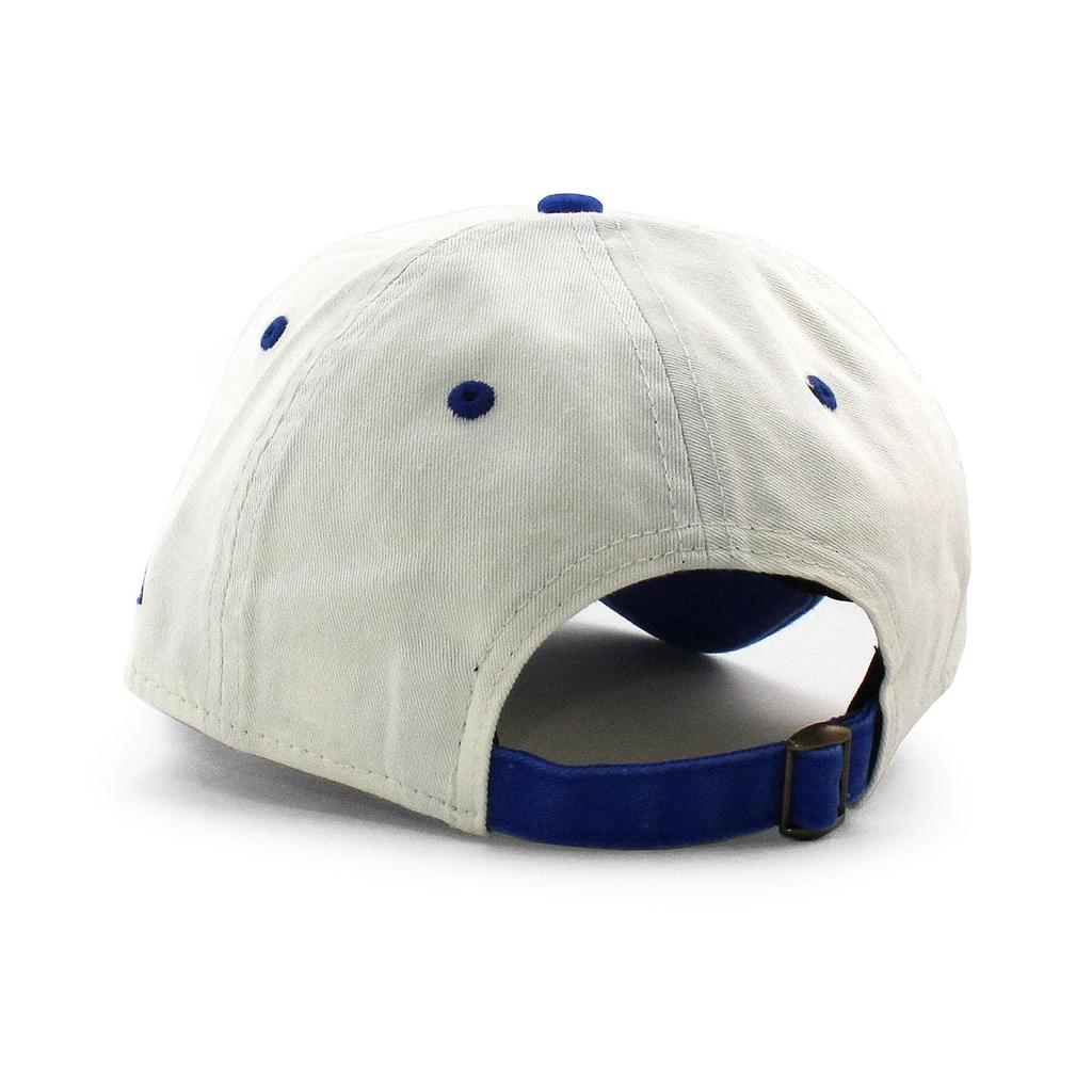 New Era 9TWENTY Strapback Chicago Cubs MLB Classic Sidescript Strapback Cap In Low Cream. Profile.