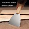 Deli Wooden Handle Putty Knife