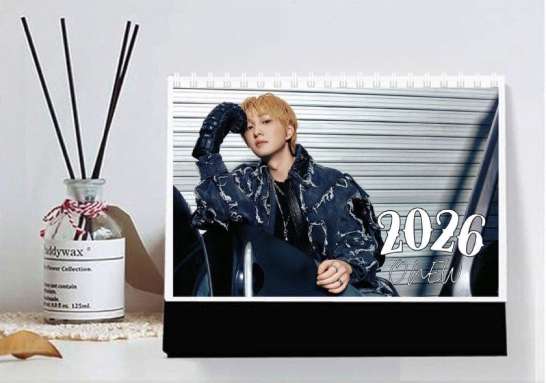 [Б/У] SHINee Onew Настольный календарь 2026 Onew Корейские товары