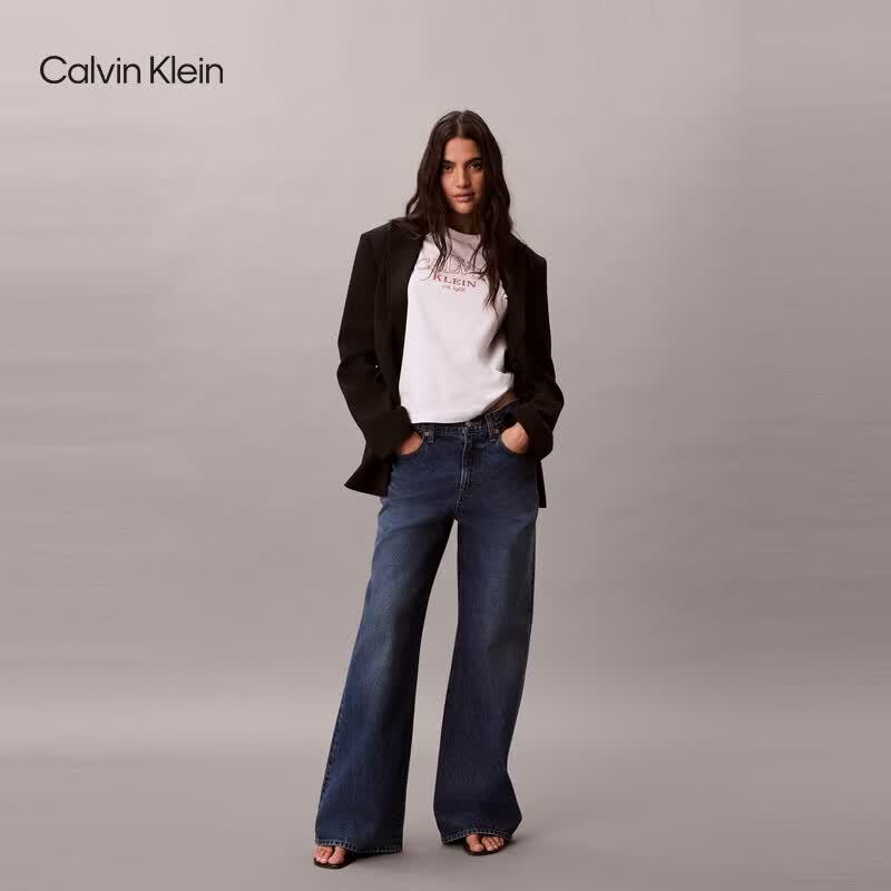 Calvin Klein Jeans Women's CK Logo Cotton Crew Neck T-Shirt