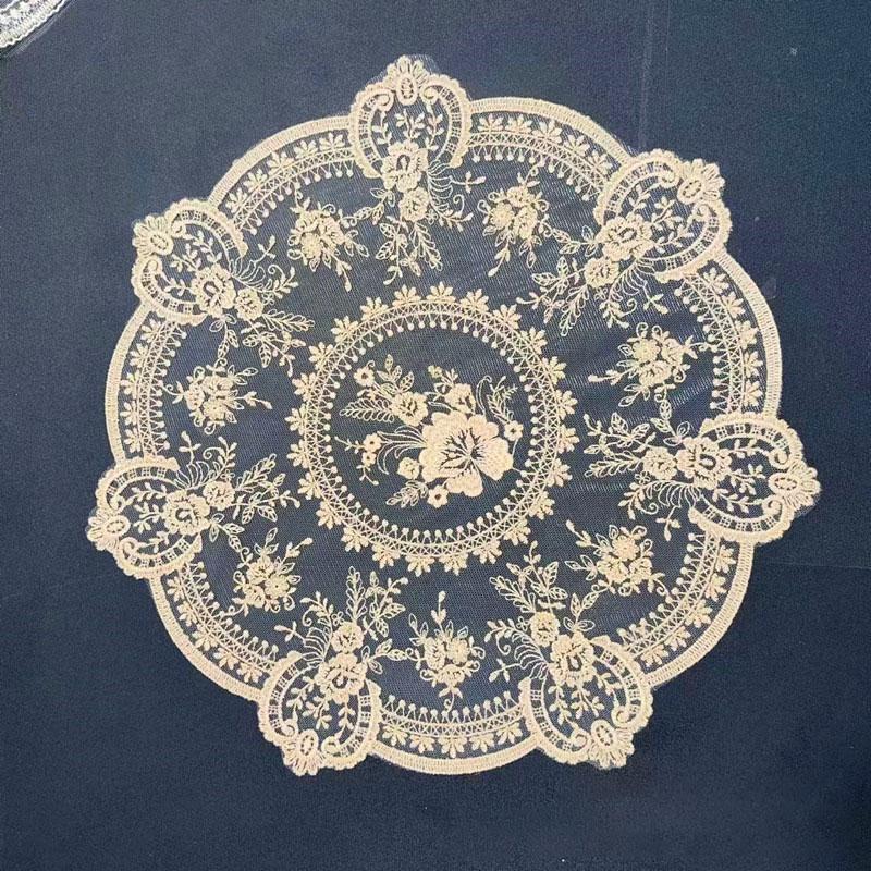 

33/40/60cm Europe Retro Style Table Mat Beautiful Pattern Romantic Exquisite Embroidery Lace Coffee Cups Mat Vase Table Lamp Pad 60CM верблюд