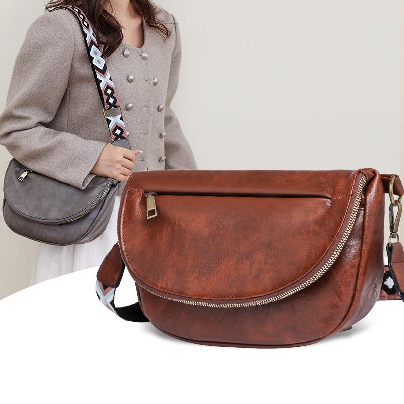 Fashionable and Retro Single-shoulder Crossbody Bag for Women, A Casual and Simple Bag for Women