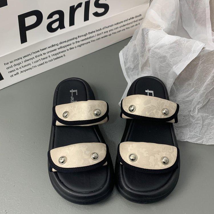 

Французские тапочки с толстой подошвой для женщин, летняя одежда 2024 года, новая модная универсальная юбка, нежная, одно слово, перетаскивание 40 шампанского