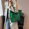 Stylish 2023 Fashion Pvc Tote Bag For Women Large Capacity Urban Chic Handbag