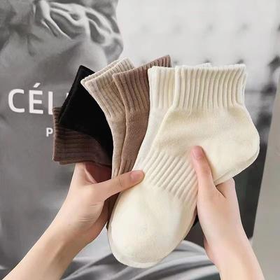 Chaussettes d'été respirantes de couleur unie pour femmes, chaussettes de sport d'été anti-odeurs et anti-transpiration