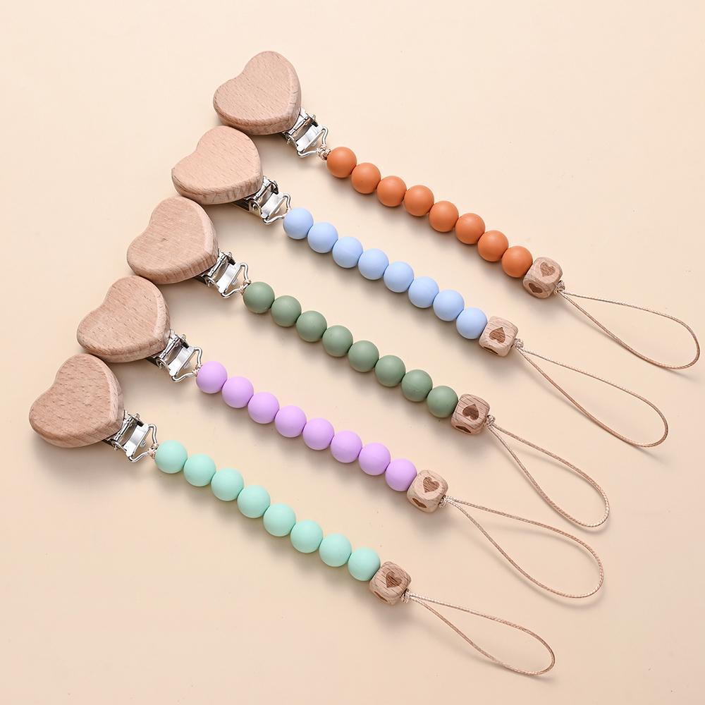 Pendant for Newborn Toys Gift New Beech Wooden Heart Beads Baby Pacifier Chain Clip Silicone Beads Dummy Nipple Holder Teether