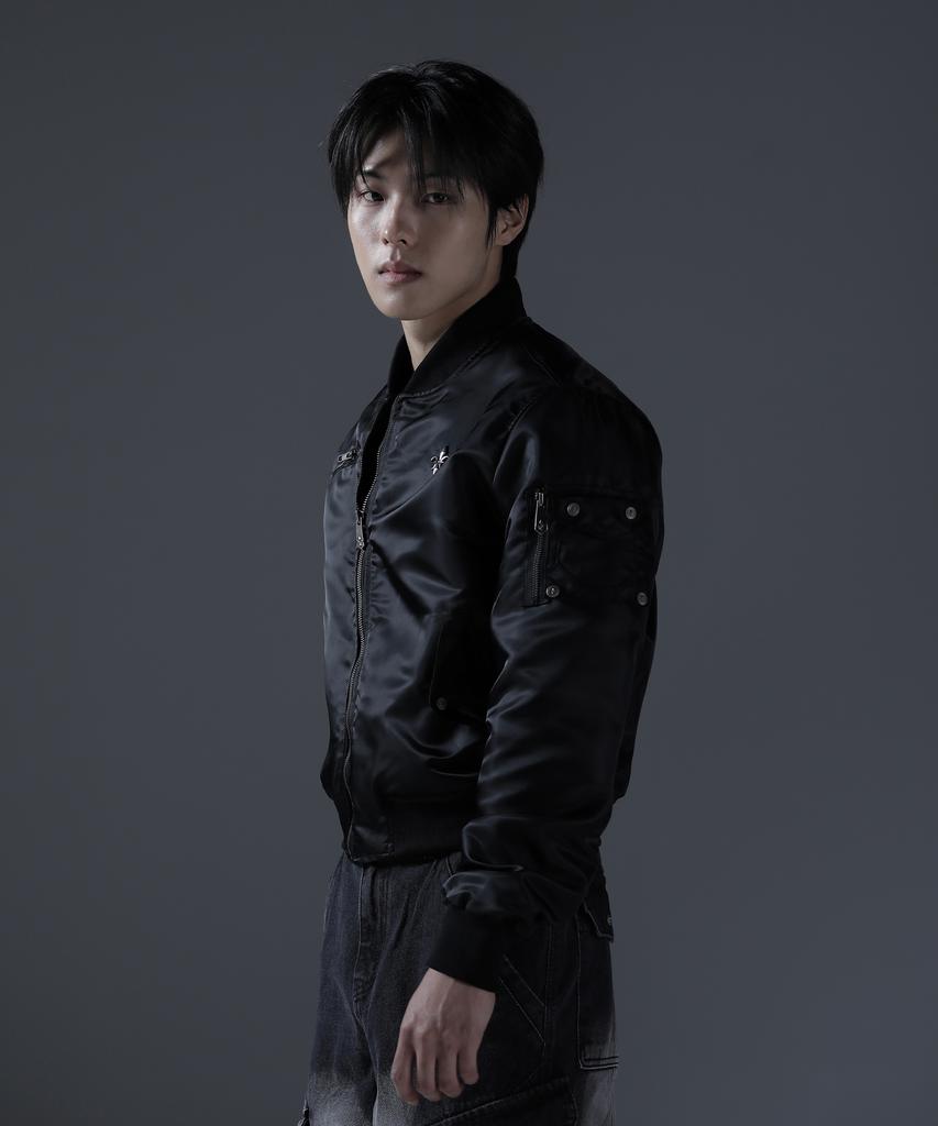 Carmid Antique Blouson Bomber Jacket [Black]