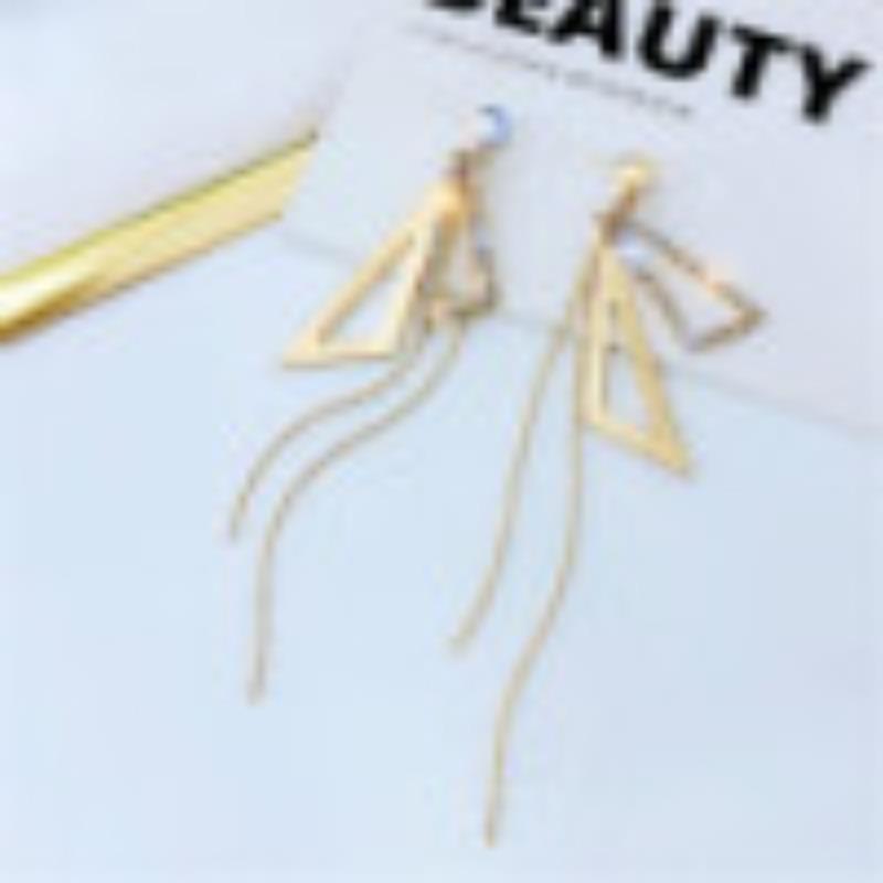 

Silver Needle Geometric Long Triangular Fringed Earrings, Elegant and Simple, with A Cool and Refined Style of Jewelry. золотой