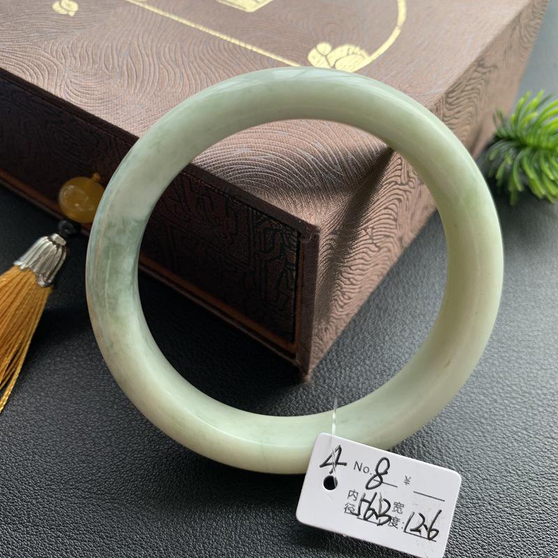 A4 Emerald Green Hetian Jade Bracelet with Floral Design