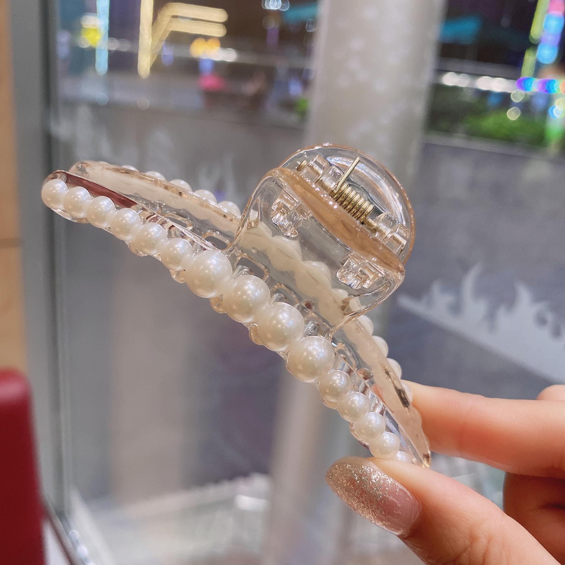 

Ретро Элегантная Заколка-Краб с Жемчугом - Универсальный Аксессуар для Волос для Стильных Причесок