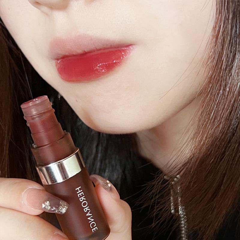 HERORANGE Glossy Mirror Lip Glaze: Hydrating, Clear, Plumping, Long-Lasting, Non-Fading Whitening Lipstick.
