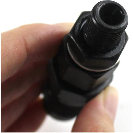 4 szt. Wtryskiwacze paliwa 1G065-53000 16261-53000 Kompatybilne z Kubota D1105(T) D1005 D905 V1505 V1305 16032-53000 16032-53902 16032-53900