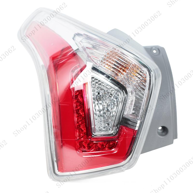 

8360135000 8360235000 Tail Light For Ssangyong Tivoli 2015-2019 Car Exterior Rear Bumper Turn Light Brake Light Signal Light