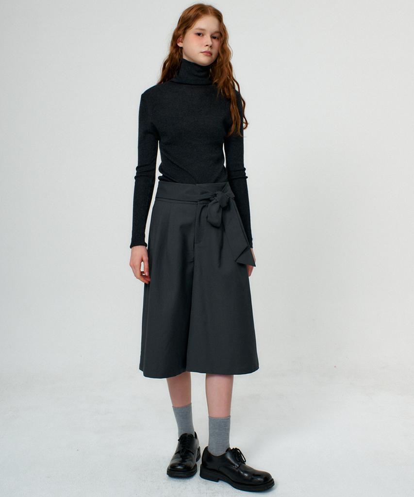 RAVEROUS Ribbon Tie Bermuda Pants_Charcoal