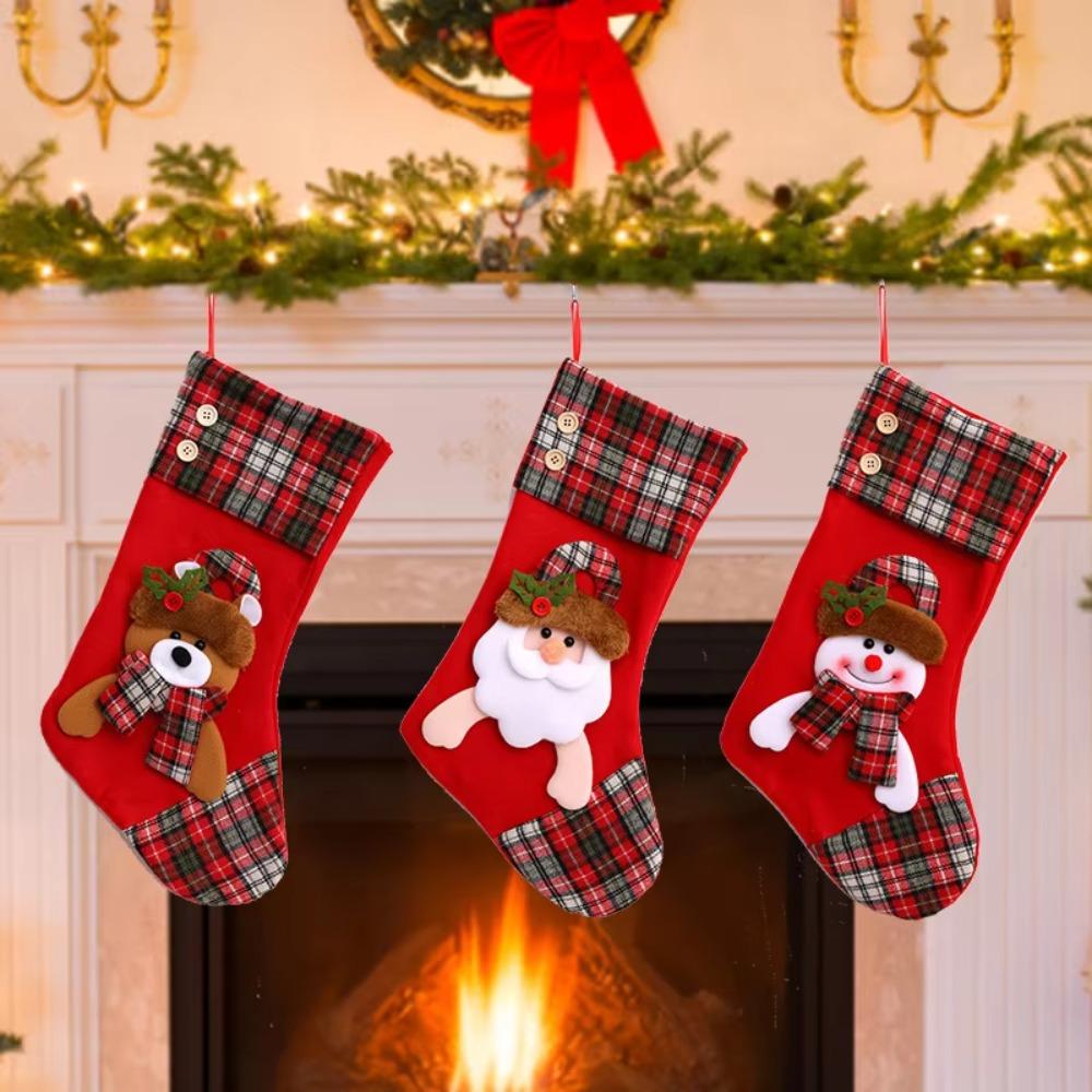 

Personalized Christmas Stockings Plaid Edges Xmas Gift Bags Durable Candy Stockings Children Style D
