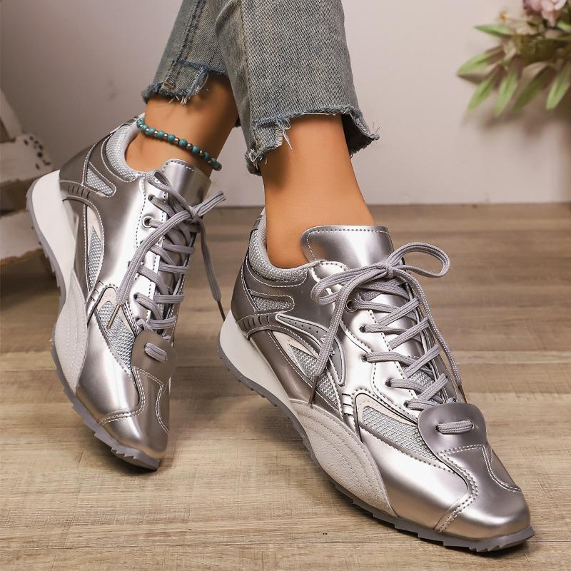 2025 New Women's Platform Versatile Casual Sneakers Heightened Moral Training Shoes