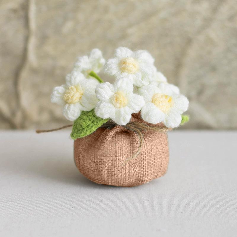 2025 Knitted Flowers Potted Cute Crochet Flowers Knitting Flower Wedding Guest Gift Crochet Rose Sunflower Table Decor