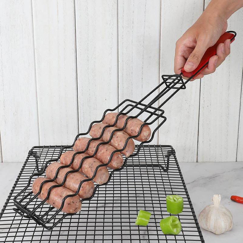 Detachable Sausage Grill Mesh Outdoor Wooden Handle Barbecue Cage Camping Picnics Hot Dog Clips Portable Kitchen Grilling Rack