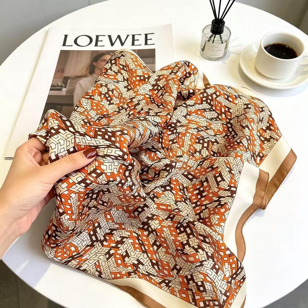70cm×70cm Retro Paisley Imitation Silk Square Scarf - Versatile Decorative Neck Scarf Shawl